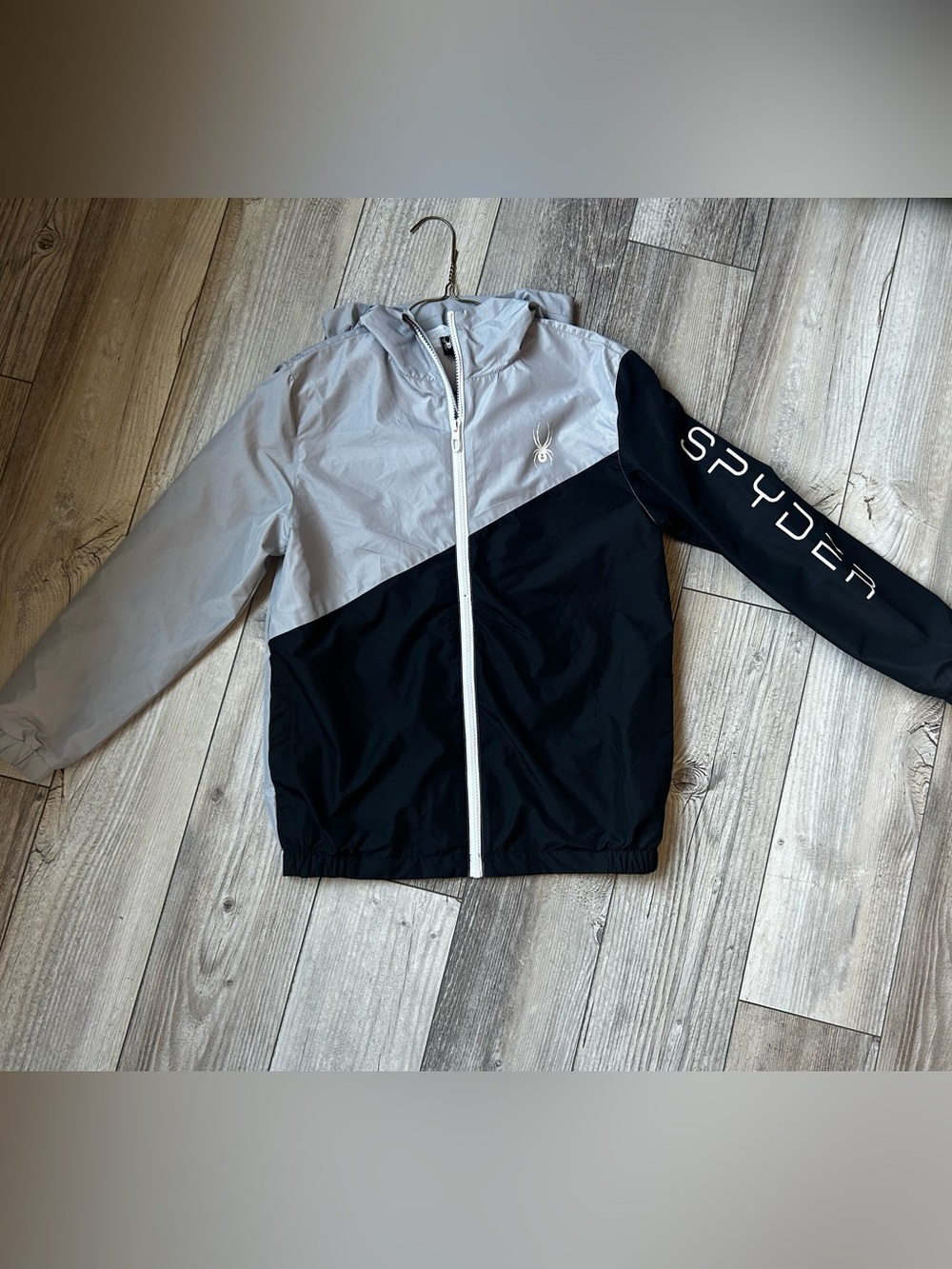 Spyder Boys Black & Grey Hooded Windbreaker Jacket Size Medium 10/12